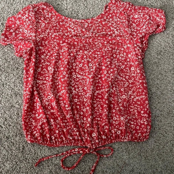 Red and White Rewind Top - Picture 1 of 2